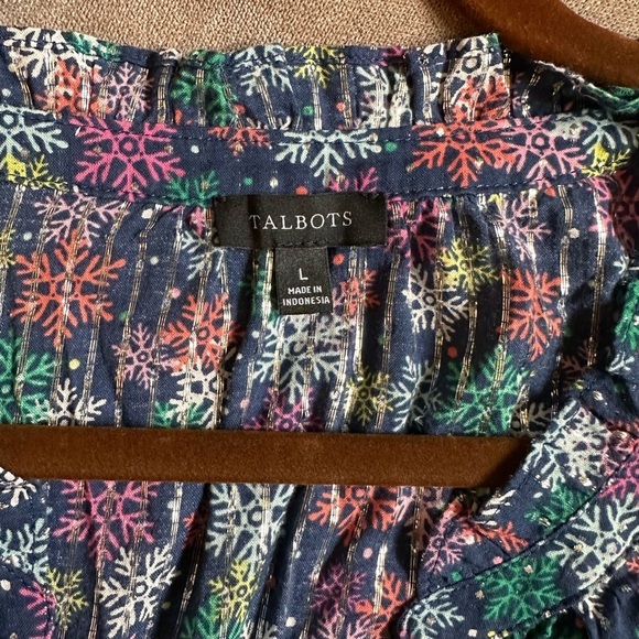 Talbots Blue Relaxed Blouse with Mandarin Collar and Cuffed Sleeves - Picture 3 of 7